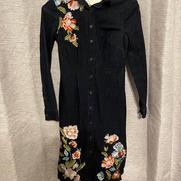 Jean dress - Picture 1 of 1